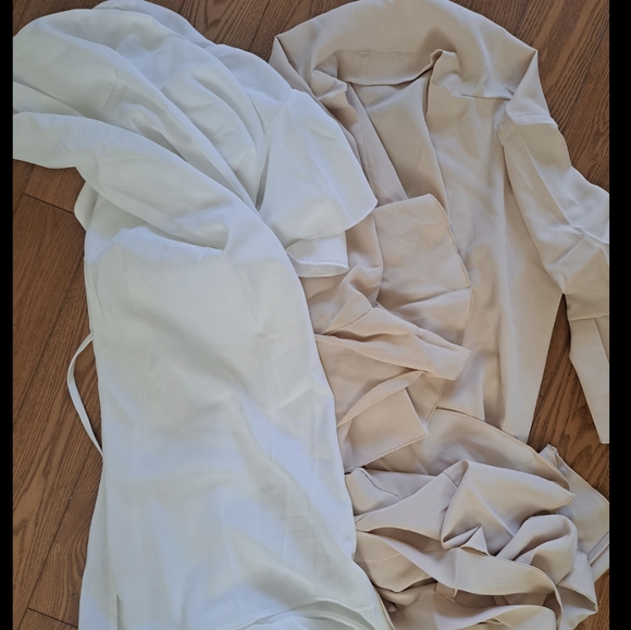 3 bridesmaid / bride robes - Picture 2 of 4